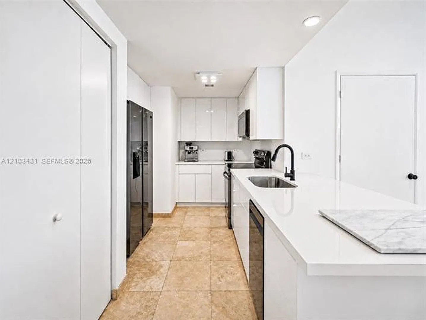 350 S Miami Ave cu-2304, Miami, FL 33130 — Photo 2