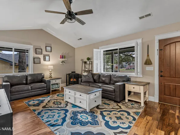 134 Mohawk Dr, Flagstaff, AZ 86005