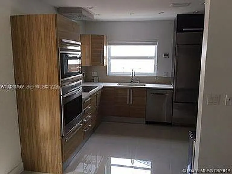 3 Farrey Ln #3 — Photo 2