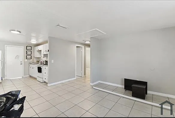 4507 E Giddens Ave #A — Photo 6
