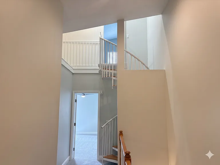 1119 S Pennsylvania Ave — Photo 33