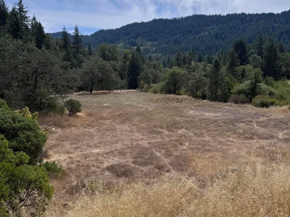 331 Lamb Creek Rd, Mad River, CA 95552