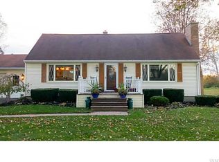 7376 Tonawanda Creek Rd, Lockport, NY 14094