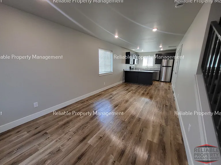 1612 Hannah Ln — Photo 7
