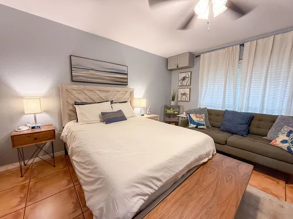 14898 Granada Dr, Corpus Christi, TX