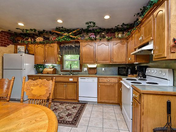 Large Kitchen