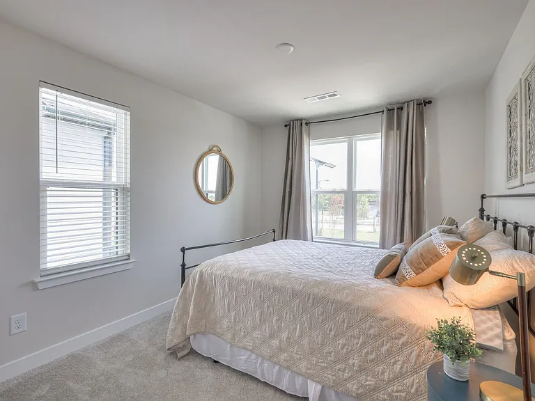 2013 Walnut Ln — Photo 29