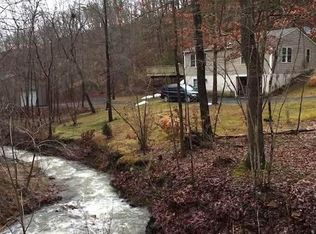 3837 Graces Cabin Rd, Springfield, WV 26763