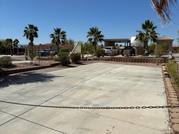 1905 Victoria Farms Rd #142, Lake Havasu City, AZ 86404