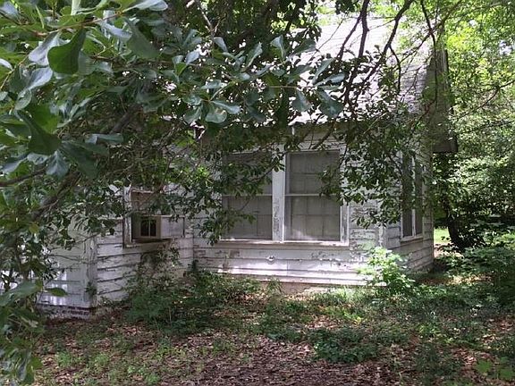3rd image of 115 E Young St