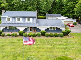 2921 Sexton Rd, Geneva, OH 44041