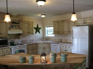 1 Christina Dr, Saint Albans, VT 05478