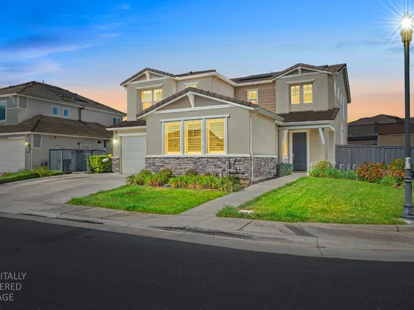 8157 Seahorse Way, Elk Grove, CA 95757