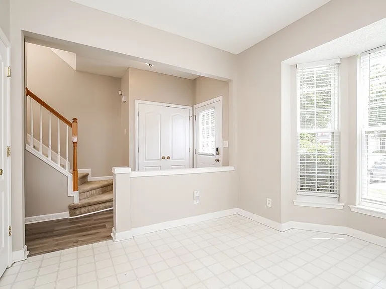 3973 Katherine Way — Photo 11