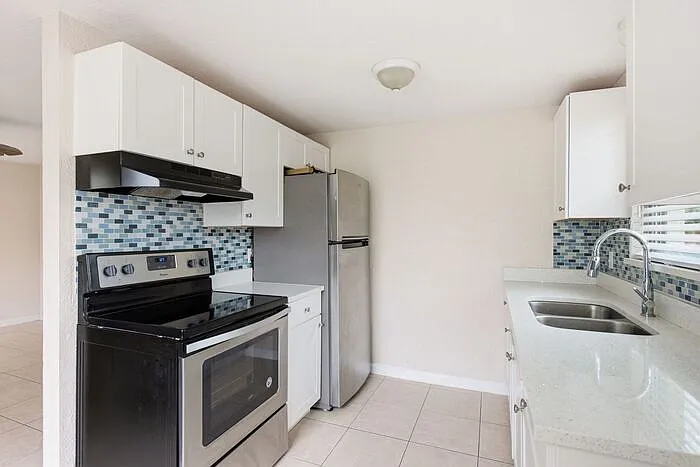 634 Dogwood Ct — Photo 15