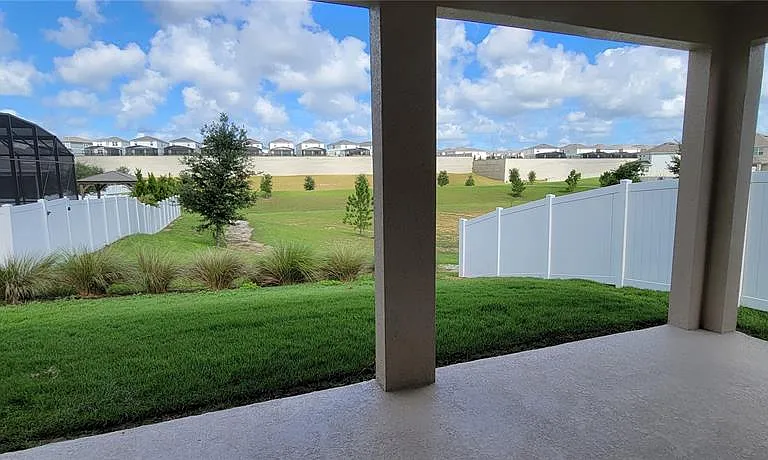 9185 Carmela Ave #208 — Photo 24