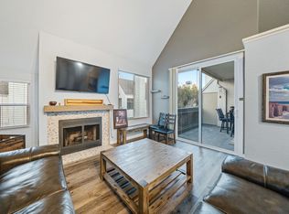 2232 River Run Dr Unit 203, San Diego, CA 92108