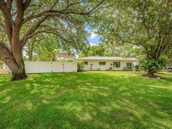 (undisclosed Address), Saint Petersburg, FL 33702