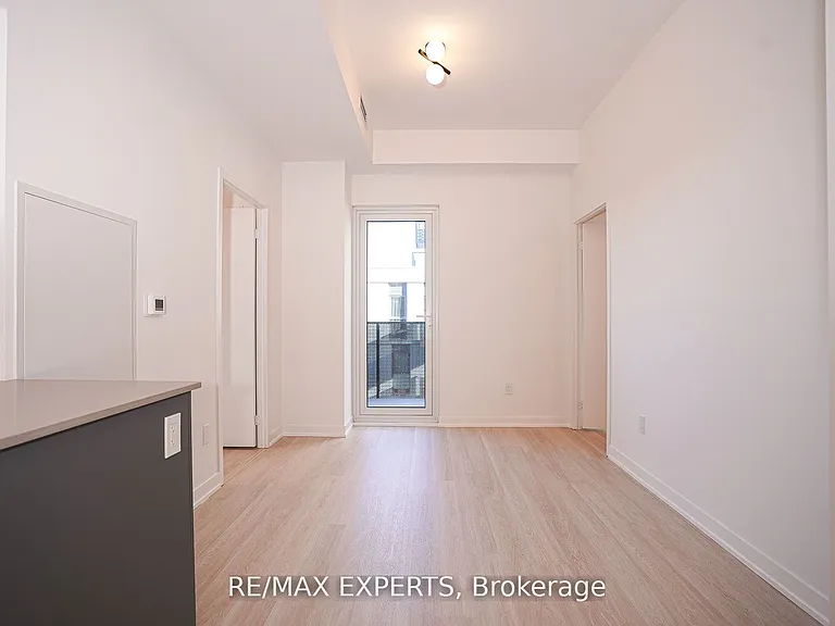 500 Wilson Ave #532 — Photo 1