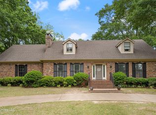 308 Cahill St, Senatobia, MS 38668