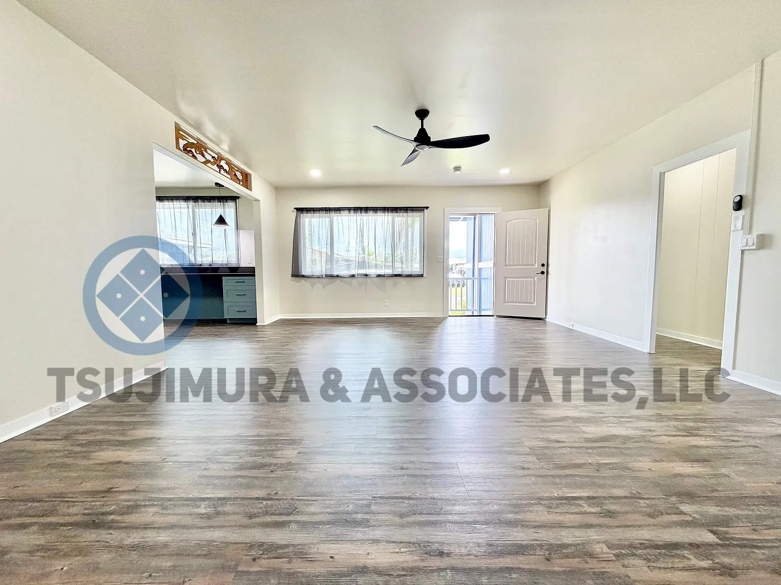 5 bed, 2.5 bath, 1824 sqft, $4,500 — Photo 2