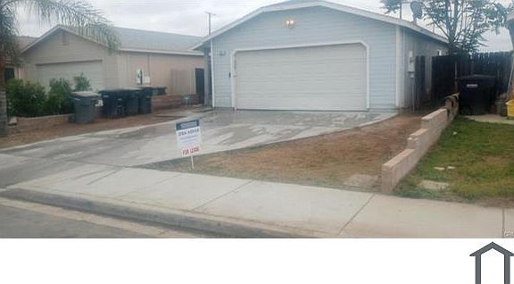 2nd image of 1251 Palisades St