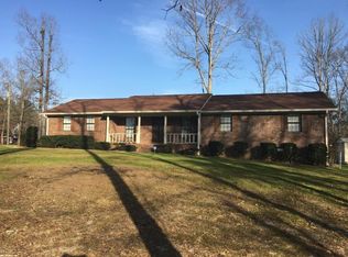 2001 Heatherwood Dr, Jasper, AL 35504