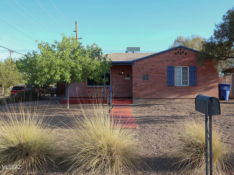 1746 E Copper St — Photo 28