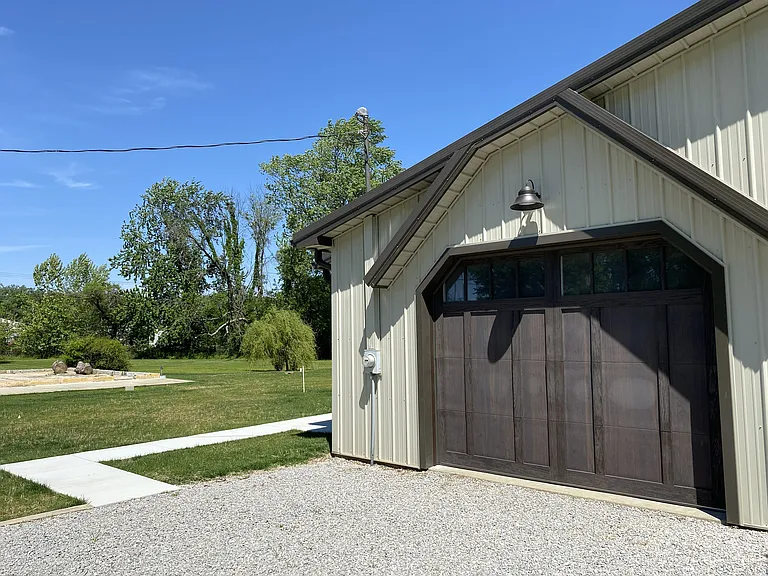 100 Fuquay Rd — Photo 5