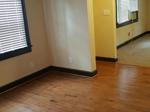 3rd image of 3250 Central Ave #Duplex