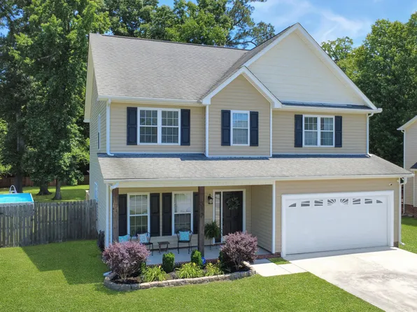317 Exmoor Drive, Jacksonville, NC 28540