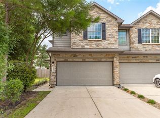 11 Fairlee Ct, The Woodlands, TX 77354