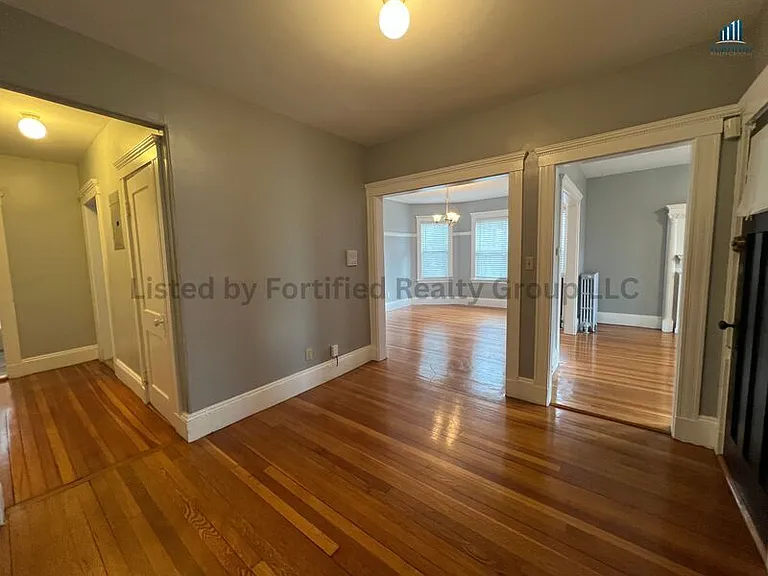 142 Washington St #1 — Photo 23