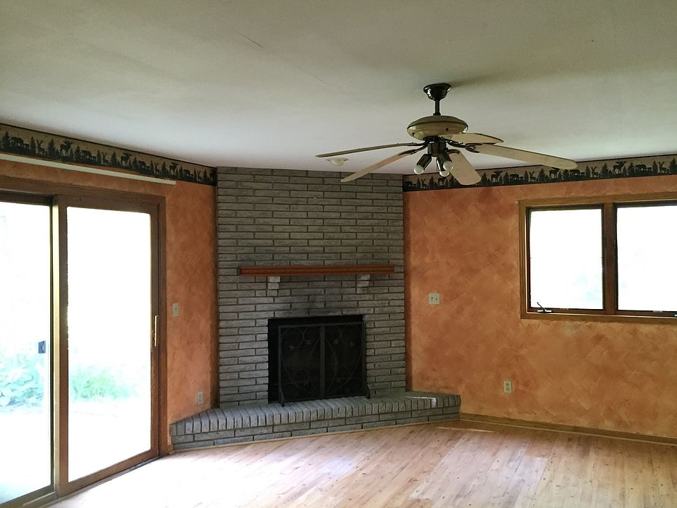 1st image of 10835 Miller Ln