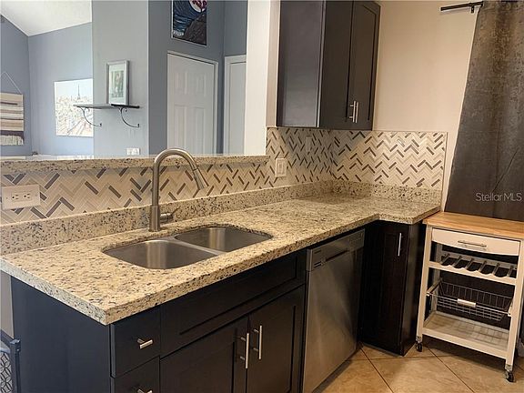 3rd image of 12277 Armenia Gables Cir #12
