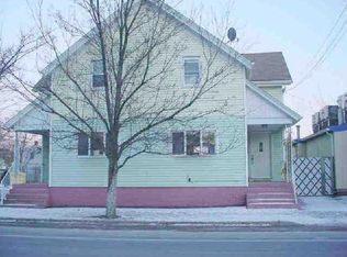 718 N Broadway, East Providence, RI 02914