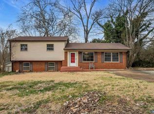 2214 Wharton Rd NW, Huntsville, AL 35810