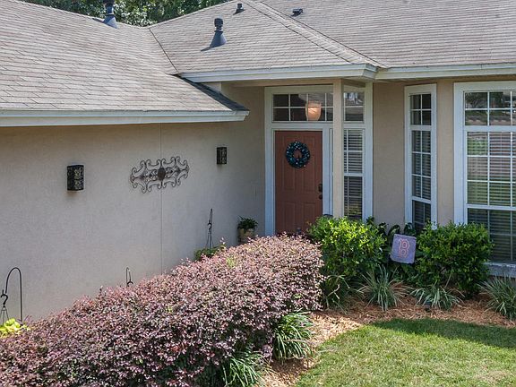 4th image of 1368 Lindsey Crossing Dr