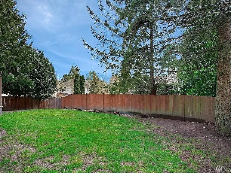 4124 211th Ct NE — Photo 21