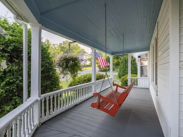 105 Franklin Street, Rumford, ME 04276
