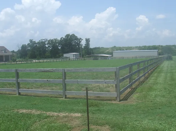 51469 Averett Rd, Loranger, LA 70446
