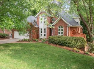 1000 Brookmeade Dr, Winston Salem, NC 27106