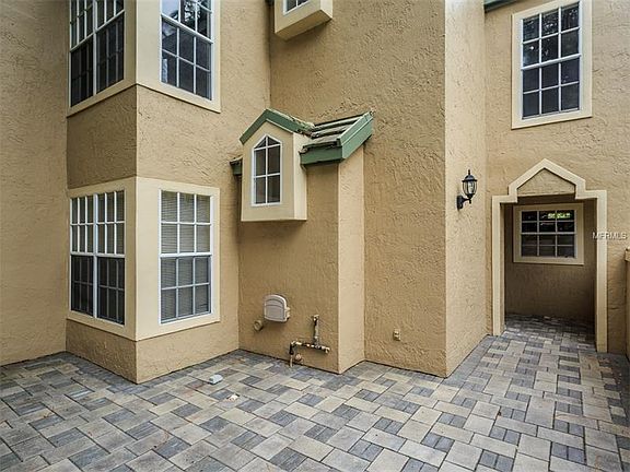 3rd image of 1580 Farrindon Cir #1580