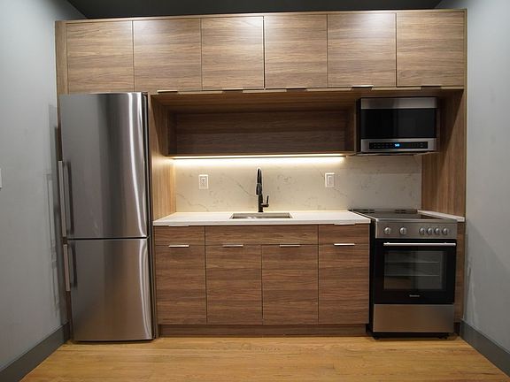 4th image of 2813 Tilden Ave #2BB