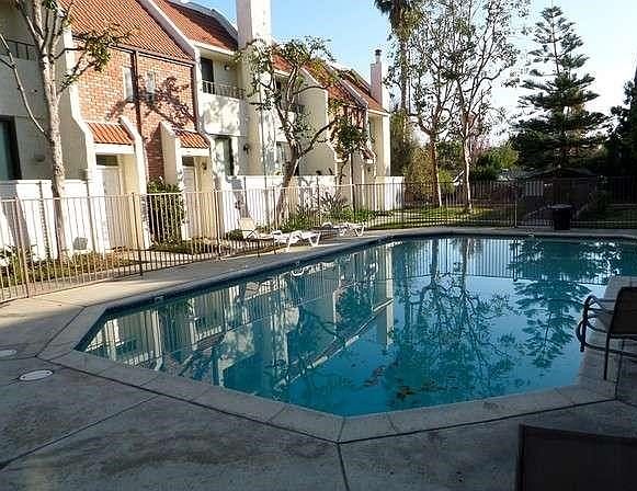 1st image of 6540 Hayvenhurst Ave Unit 16