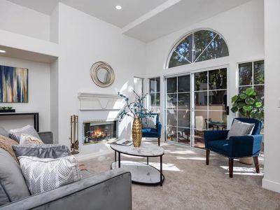 5125 Renaissance Ave Unit B, San Diego, CA, 92122