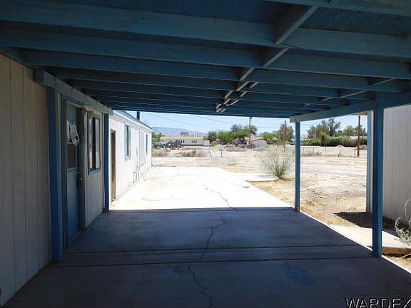 3rd image of 7402 S Harquahala Dr