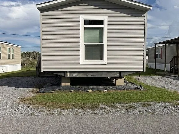 192 Country Boy Ct, Houma, LA 70364