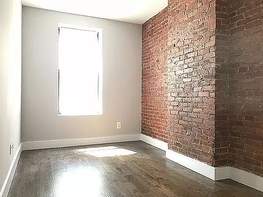 5th image of 786 Rogers Ave #2