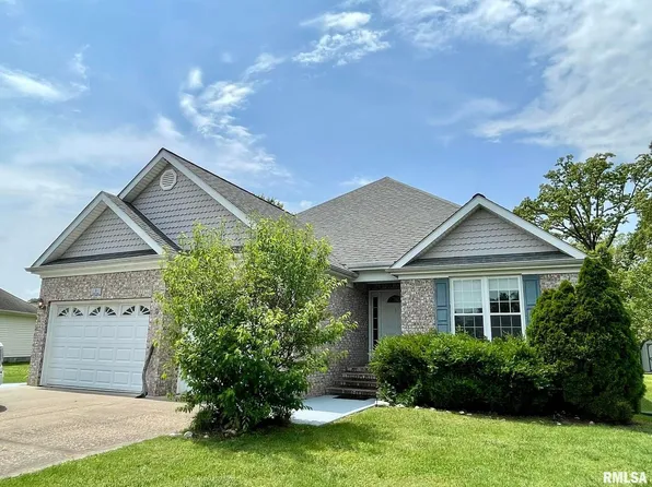 9 Eagle Ln, Metropolis, IL 62960